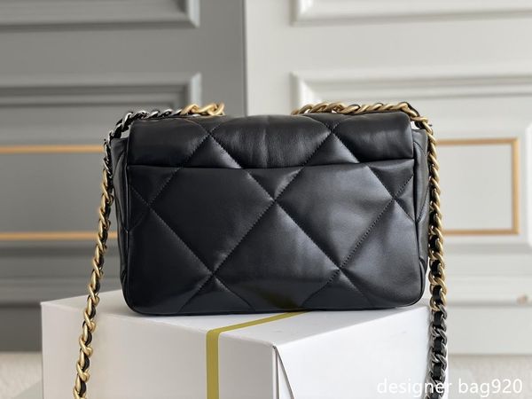 designer bag chain bags luxury crossbody flap bags woman bag sheepskin leather for girls many colors classic black pink white bag dust bag s
designer bag chain bags luxury crossbody flap bags woman bag sheepskin leather for girls many colors classic black pink white bag dust bag s