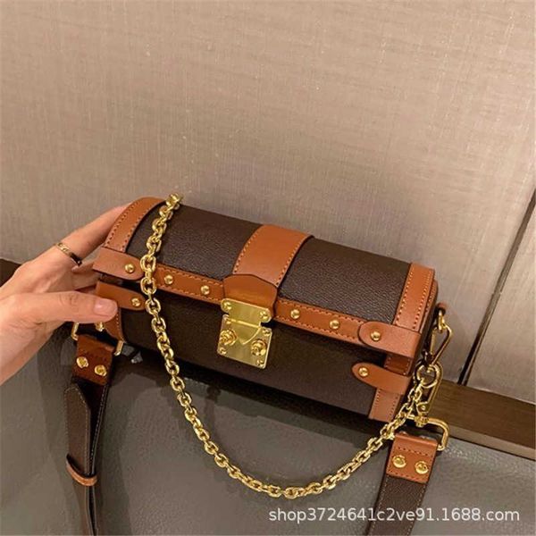 papillon trunk designer bags genuine leather classic cylinder bag old flower single shoulder diagonal cross chain genuine leather women'
papillon trunk designer bags genuine leather classic cylinder bag old flower single shoulder diagonal cross chain genuine leather women'