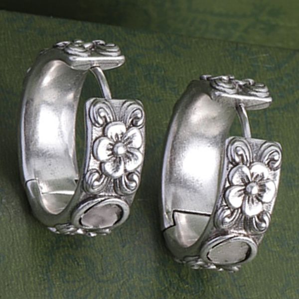 925 silver chic charm stud women designer vintage rings stylish circle flower relief sculpture stainless steel eardrops personalize simple h, Golden
925 silver chic charm stud women designer vintage rings stylish circle flower relief sculpture stainless steel eardrops personalize simple h, Golden