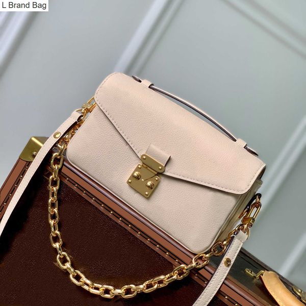 2023 new designer messenger bag 10a mirror quality genuine leather crossbody bag women shoulder bags with l240 5hma, Black
2023 new designer messenger bag 10a mirror quality genuine leather crossbody bag women shoulder bags with l240 5hma, Black