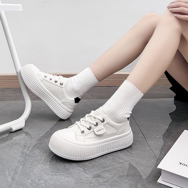 fashion designer women casual shoes leather platform sneakers beige black white outdoor womens girls lace-up flat sports trainers size 36-41
fashion designer women casual shoes leather platform sneakers beige black white outdoor womens girls lace-up flat sports trainers size 36-41
