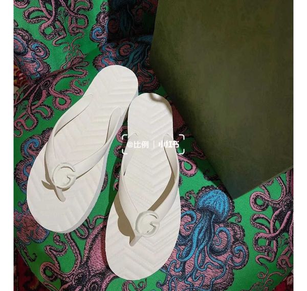 wholesale flip flops cloud slippers eva soft sandals women 2023 thick soled woven luxury designer shoes home shoe non-slip beach slides g, Black
wholesale flip flops cloud slippers eva soft sandals women 2023 thick soled woven luxury designer shoes home shoe non-slip beach slides g, Black