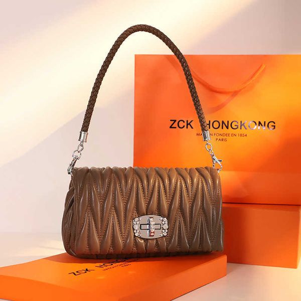 designer bags miui tote leather underarm bag fashion chain small bag luxury shoulder crossbody bag md23
designer bags miui tote leather underarm bag fashion chain small bag luxury shoulder crossbody bag md23