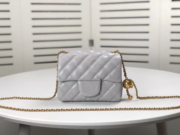 designer women's classic chain flap metal ball chain shoulder bag luxury cowhide leather canvas fashion handbag underarm bag 1786
designer women's classic chain flap metal ball chain shoulder bag luxury cowhide leather canvas fashion handbag underarm bag 1786