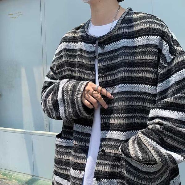 men's sweaters men's spring and winter knitwear retro button cardigan fashion casual stripe round neck loose trend long sleeve men, White;black
men's sweaters men's spring and winter knitwear retro button cardigan fashion casual stripe round neck loose trend long sleeve men, White;black