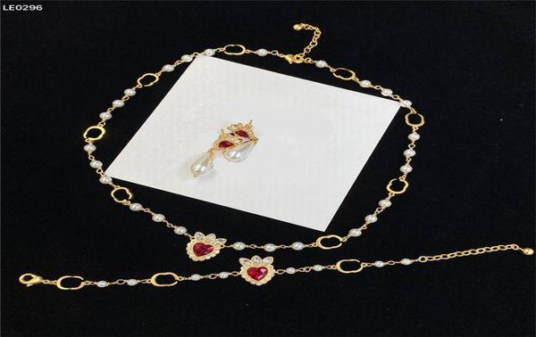 luxury love pearl diamond necklace ruby rhinestone earrings metal chain pendant eardrop crystal bracelet anniversary gift1528533, Black
luxury love pearl diamond necklace ruby rhinestone earrings metal chain pendant eardrop crystal bracelet anniversary gift1528533, Black