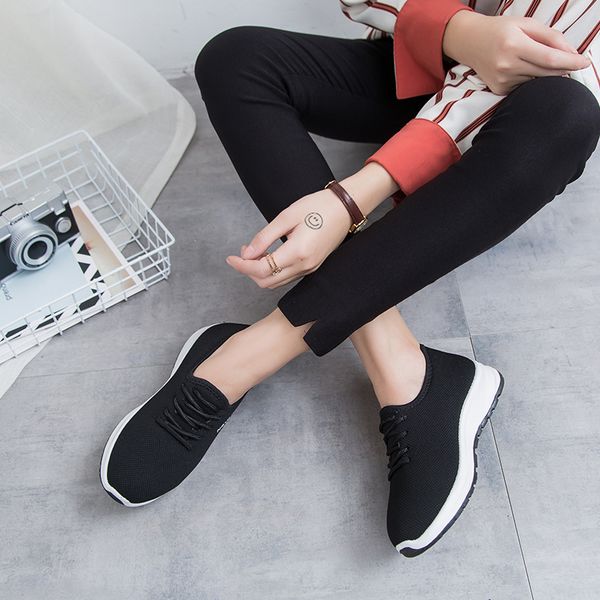 running walking designer shoes summerplatform women fashion womens flat loafers triple black red outdoor jogging flats shoes trainers s s
running walking designer shoes summerplatform women fashion womens flat loafers triple black red outdoor jogging flats shoes trainers s s