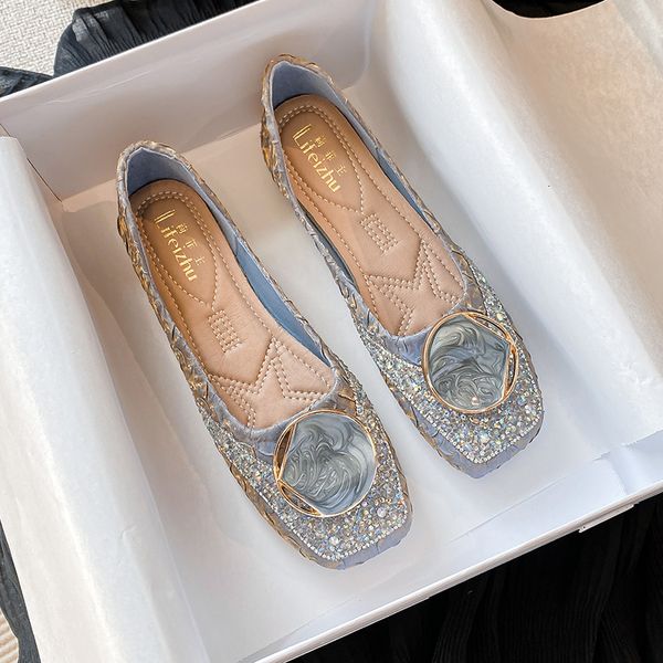 dress shoes plus big size flat square toe lock flats female casual women soft sole glitter woman large a039 230801, Black
dress shoes plus big size flat square toe lock flats female casual women soft sole glitter woman large a039 230801, Black