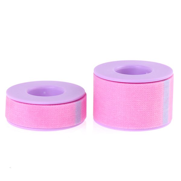 makeup tools 10 rolles nonwoven silicone gel eyelash tape breathable sensitive resistant pink under eye pad 230801
makeup tools 10 rolles nonwoven silicone gel eyelash tape breathable sensitive resistant pink under eye pad 230801