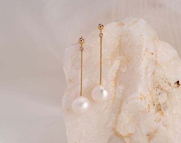 freshwater pearl drop earring, minimalist pearl dangle earrings, everyday simple earrings, pearl gold earrings, bridesmaid gift for her, Golden
freshwater pearl drop earring, minimalist pearl dangle earrings, everyday simple earrings, pearl gold earrings, bridesmaid gift for her, Golden