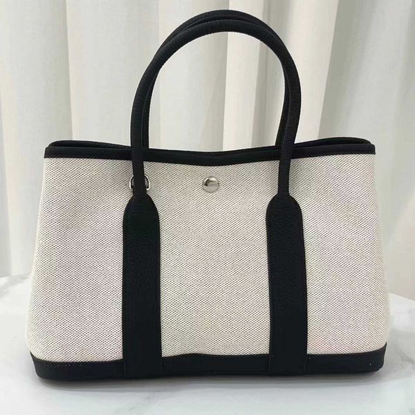 wholesale original party garden home tote bags online shop cowhide handbag canvas patchwork leather garden bag large capacity commuting fash
wholesale original party garden home tote bags online shop cowhide handbag canvas patchwork leather garden bag large capacity commuting fash