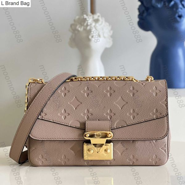 2023 new 10a tier mirror quality black embossed bags womens marceau handbag envelope purse luxury designers flap bag real leather canvas sho
2023 new 10a tier mirror quality black embossed bags womens marceau handbag envelope purse luxury designers flap bag real leather canvas sho