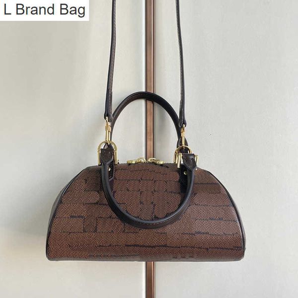 l bag r bag m50202 womens classic presbyopia shoulder bag fashion vintage bag large capacity portable handbag women temperament purse card b, Black
l bag r bag m50202 womens classic presbyopia shoulder bag fashion vintage bag large capacity portable handbag women temperament purse card b, Black