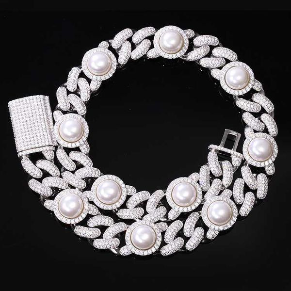 popular pearl and moissanite cuban chain 17mm width 925 sterling silver ice out moissanite cuban link chain hip hop necklace
popular pearl and moissanite cuban chain 17mm width 925 sterling silver ice out moissanite cuban link chain hip hop necklace