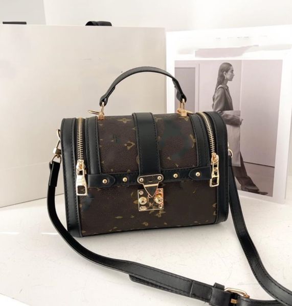underarm all-match shoulder bag women's spring and summer new small square bag high-grade messenger bag small bags wholesale niche
underarm all-match shoulder bag women's spring and summer new small square bag high-grade messenger bag small bags wholesale niche
