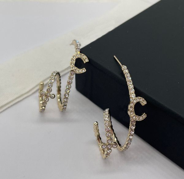 2023 luxury quality charm round shape drop earring with diamond special style in 18k gold plated have box stamp ps7460b, Golden
2023 luxury quality charm round shape drop earring with diamond special style in 18k gold plated have box stamp ps7460b, Golden