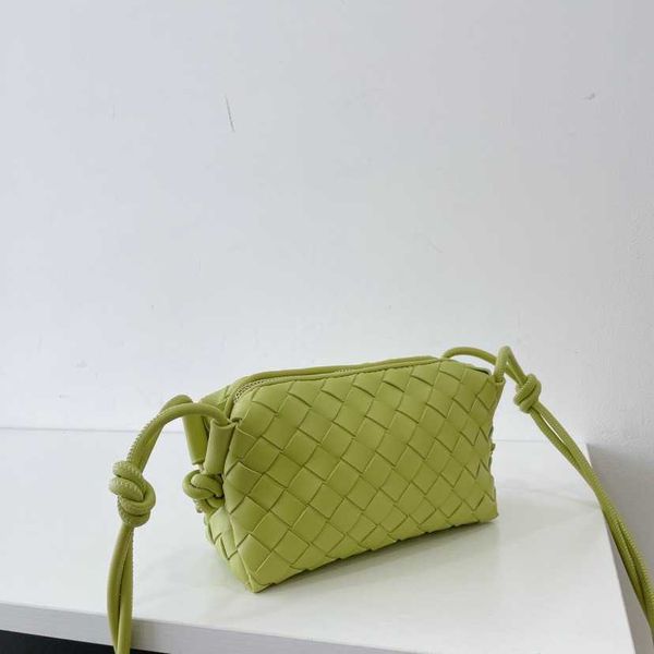 abottegas vneta jodie mini teen intrecciato designer tote women's bag woven small square bag fashion shoulder bag cross-body bag trend
abottegas vneta jodie mini teen intrecciato designer tote women's bag woven small square bag fashion shoulder bag cross-body bag trend