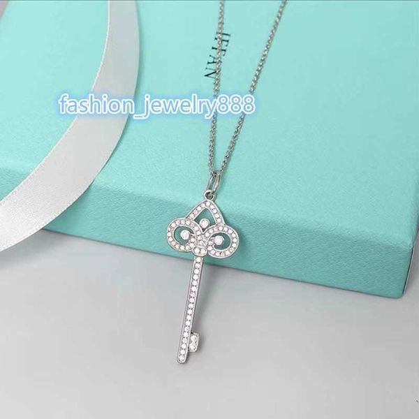 womens hollow diamond full bore necklace pendant designer jewelry necklace gold and silver rose full brand wedding christmas gift ing
womens hollow diamond full bore necklace pendant designer jewelry necklace gold and silver rose full brand wedding christmas gift ing