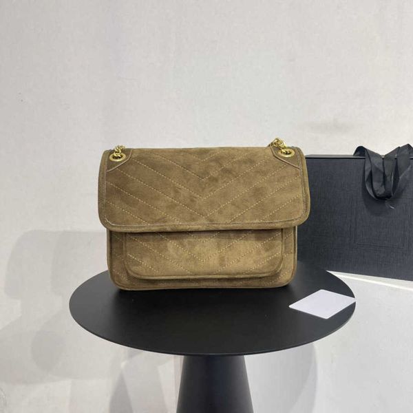 vintage designer cross body bags women shoulder bags luxurys handbag suede messenger bag women hobo handbags crossbody underarm wallet 22102
vintage designer cross body bags women shoulder bags luxurys handbag suede messenger bag women hobo handbags crossbody underarm wallet 22102