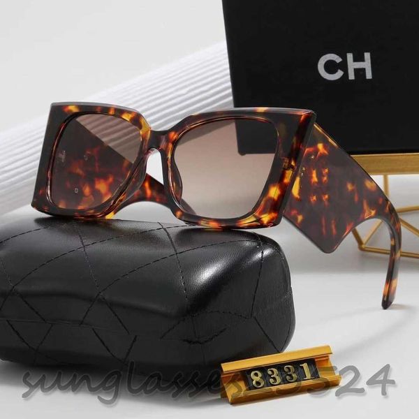 sunglasses glasses luxury designer for men women new selling world famous fashion 8331, White;black
sunglasses glasses luxury designer for men women new selling world famous fashion 8331, White;black