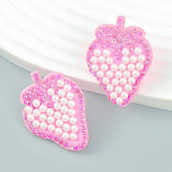 simple flannel studded with diamonds and pearls, cartoon strawberry earrings, girl heart korean version fruit earrings, Silver
simple flannel studded with diamonds and pearls, cartoon strawberry earrings, girl heart korean version fruit earrings, Silver