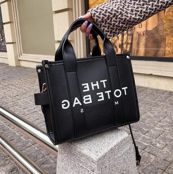 the tote bag for woman designer black wallets practical large classic capacity coin purse totes bages crossbody bags casual square backpack
the tote bag for woman designer black wallets practical large classic capacity coin purse totes bages crossbody bags casual square backpack