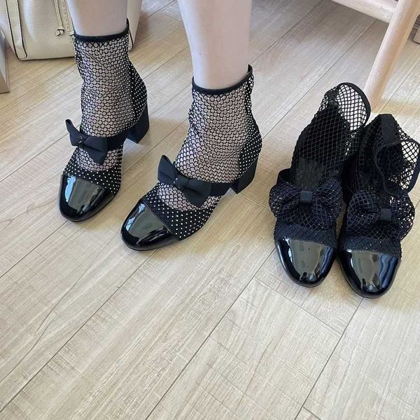 patent black cap toe mary jane mesh boots clear crystals sock booties block mid high heels women sandal branded quilted interlocking c bow p
patent black cap toe mary jane mesh boots clear crystals sock booties block mid high heels women sandal branded quilted interlocking c bow p