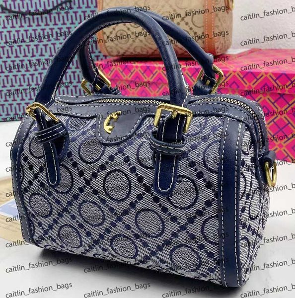 2023 summer tb new handbag boston pillow bag presbyteria shoulder bag crossbody bag for women tote bag caitlin_fashion_bags
2023 summer tb new handbag boston pillow bag presbyteria shoulder bag crossbody bag for women tote bag caitlin_fashion_bags