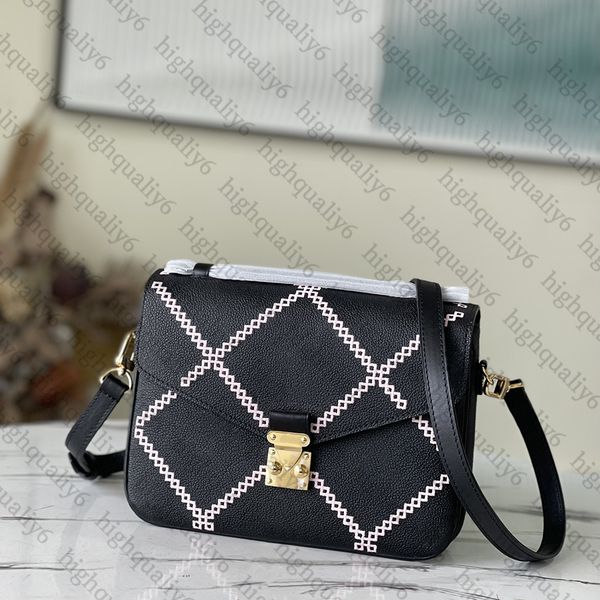 luxury crossbody bag ll10a mirror quality designer crossbody bag leather handbag exquisite packaging
luxury crossbody bag ll10a mirror quality designer crossbody bag leather handbag exquisite packaging