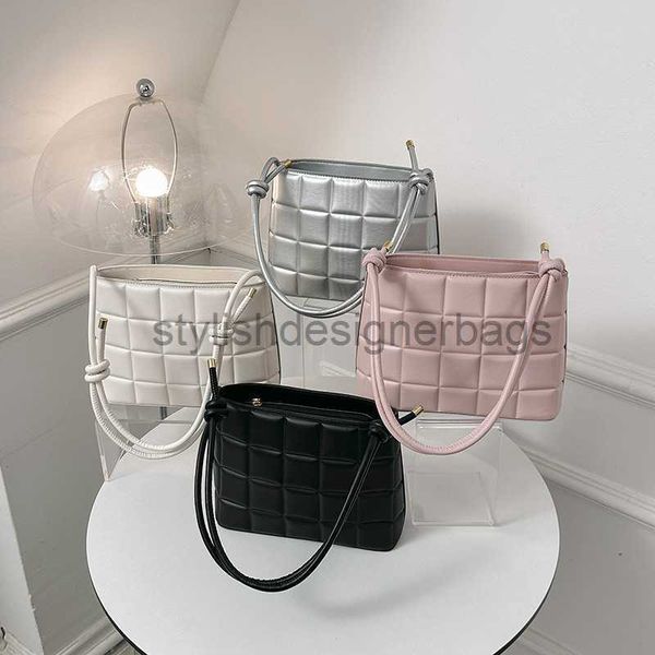 fashionable niche design for summer 2023 new trendy and fashionable portable small square bag simple one crossbody bagstylishdesignerbags
fashionable niche design for summer 2023 new trendy and fashionable portable small square bag simple one crossbody bagstylishdesignerbags