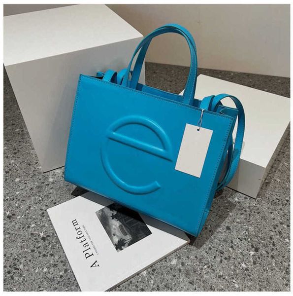 telfars bag crossbody shopping designer bag texture handbag women's large capacity single shoulder messenger tote bag european and amer
telfars bag crossbody shopping designer bag texture handbag women's large capacity single shoulder messenger tote bag european and amer
