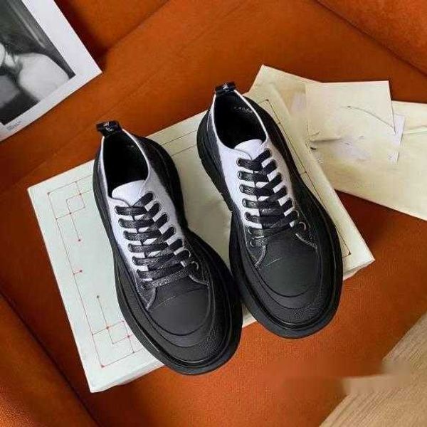 designer casual shoes tread slick sneakers triple black pale pink royal red white low platform rubber woman trainers
designer casual shoes tread slick sneakers triple black pale pink royal red white low platform rubber woman trainers