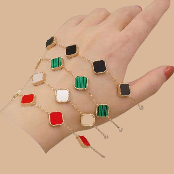 wedding jewelry fashion classic 4/four leaf clover bracelets bangle chain gold agate shell mother-of-pearl for women designer jewelry flower, Black
wedding jewelry fashion classic 4/four leaf clover bracelets bangle chain gold agate shell mother-of-pearl for women designer jewelry flower, Black