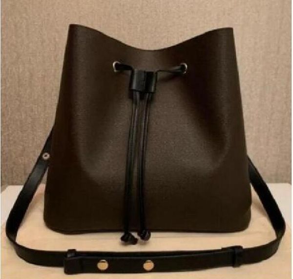 luxury designer bag fashion women's bucket handbag flower wallet women's handbag letter shoulder bag
luxury designer bag fashion women's bucket handbag flower wallet women's handbag letter shoulder bag
