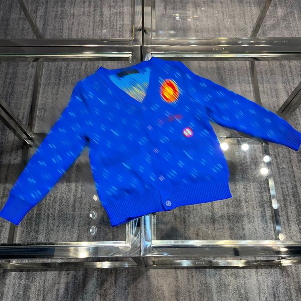 high end v-neck kids knitted jackets designer embroidery sweaters brand fashion knitting cardigan blue color sweater jackets 2023 fw autumn, Blue;gray
high end v-neck kids knitted jackets designer embroidery sweaters brand fashion knitting cardigan blue color sweater jackets 2023 fw autumn, Blue;gray