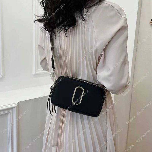 trend crossbody camera bags shoulder women designer 2023 single color messenger contrast purses small square woman handbag bag, Red;black
trend crossbody camera bags shoulder women designer 2023 single color messenger contrast purses small square woman handbag bag, Red;black