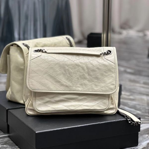 luxurys fashion designer niki totes bags genuine leather bags womens purse handbags summer flap travel clutch bag mens lady cross body sling
luxurys fashion designer niki totes bags genuine leather bags womens purse handbags summer flap travel clutch bag mens lady cross body sling