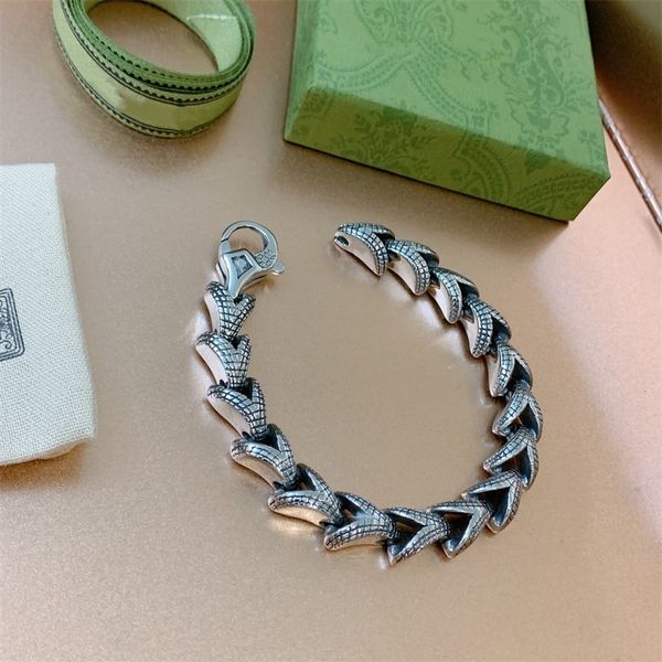 luxury bracelet female ggsity designer titanium steel chain bracelet letter charm jewelry fashion hip hop thanksgiving gift ardfhet, Golden;silver
luxury bracelet female ggsity designer titanium steel chain bracelet letter charm jewelry fashion hip hop thanksgiving gift ardfhet, Golden;silver