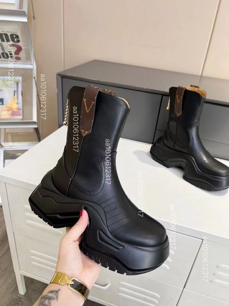 women designer metropolis flat ranger combat boots combines smooth calf leather and canvas martin ankle calfskin woman winter sneakers with, Black
women designer metropolis flat ranger combat boots combines smooth calf leather and canvas martin ankle calfskin woman winter sneakers with, Black