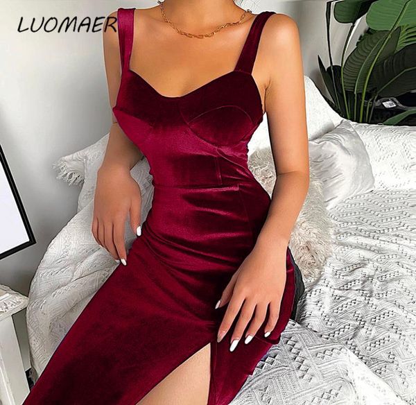 2020 velvet sleeveless spaghetti strap kneelength bodycon dress split skinny solid soft backless elegant party dress6229313, Black;gray
2020 velvet sleeveless spaghetti strap kneelength bodycon dress split skinny solid soft backless elegant party dress6229313, Black;gray