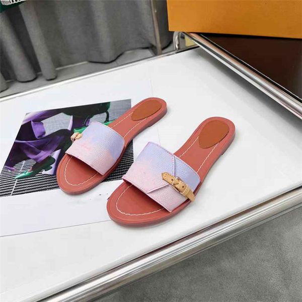 fashion beach shoes 2023 luis summer men's and women's cartoon shoes alphabet logo casual slippers vuttonity 09-008
fashion beach shoes 2023 luis summer men's and women's cartoon shoes alphabet logo casual slippers vuttonity 09-008