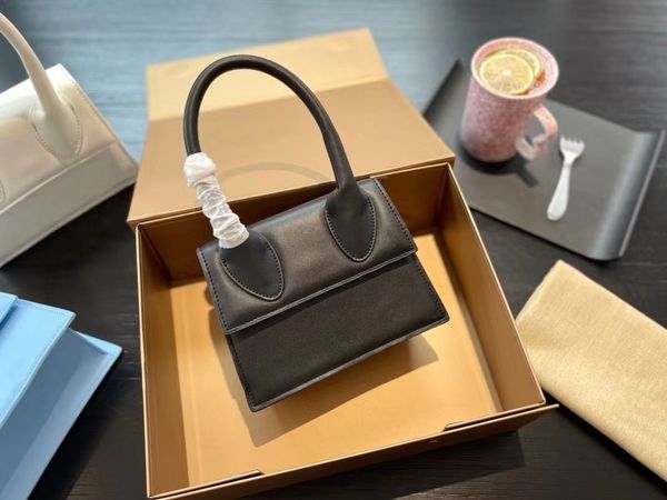 new crossbody bag handbags tote designer handbag lady fashion totes mini shoulder bags blue clutch black handbag woman luxury purse red leat
new crossbody bag handbags tote designer handbag lady fashion totes mini shoulder bags blue clutch black handbag woman luxury purse red leat