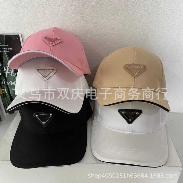 designer luxury inverted triangle hard baseball cap men's and women's fashion casual flat tongue hat korean version travel versati, Blue;gray
designer luxury inverted triangle hard baseball cap men's and women's fashion casual flat tongue hat korean version travel versati, Blue;gray