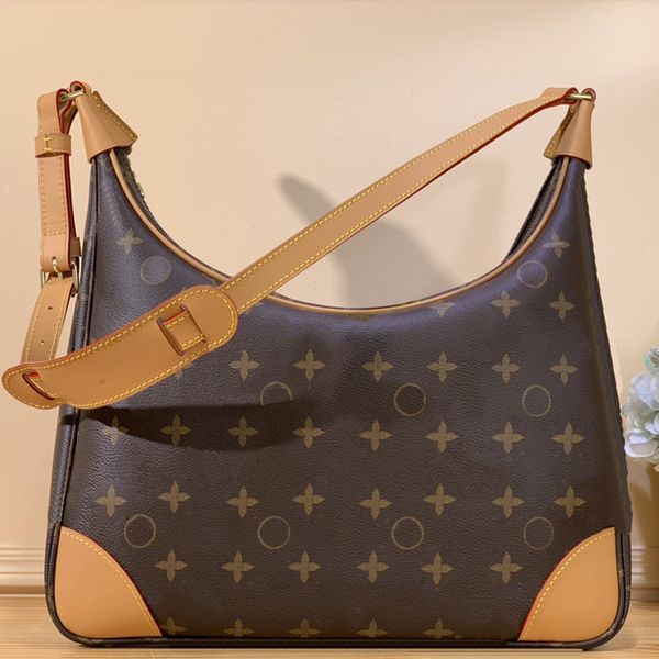 designer bag mens and womens leather printed shoulder bag temperament large capacity tote bag stylish commuter bag #45935
designer bag mens and womens leather printed shoulder bag temperament large capacity tote bag stylish commuter bag #45935