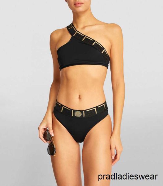 2023 bikini sets for women bandage swimsuit crop swimwear thong bathing suit high cut beachwear solid print new bather, White;black
2023 bikini sets for women bandage swimsuit crop swimwear thong bathing suit high cut beachwear solid print new bather, White;black