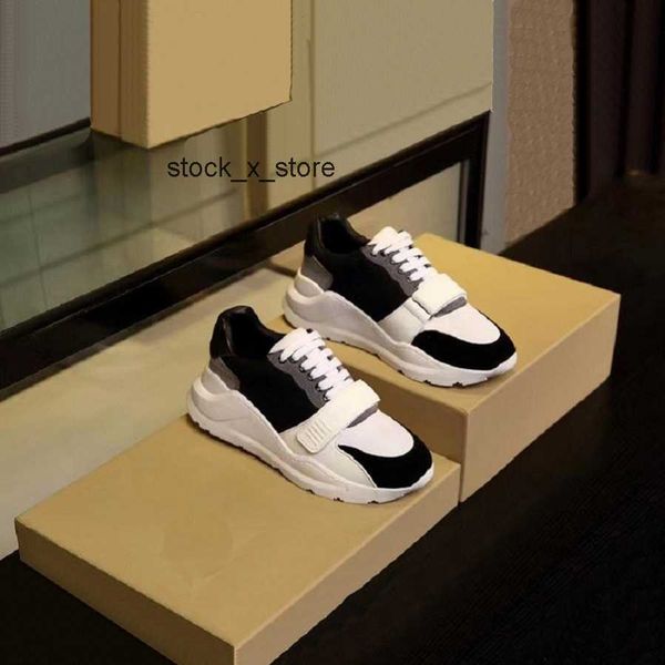 shoes burberies burbreries luxury sneakers designer slide casual shoes brand sneaker man ace woman trainer real leather running slipper boot, Black
shoes burberies burbreries luxury sneakers designer slide casual shoes brand sneaker man ace woman trainer real leather running slipper boot, Black
