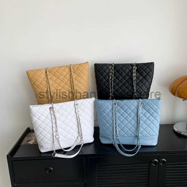 shoulder bags large capacity lingge bag women's summer 2023 new versatile fashion chain shoulder bag portable shopping bag tote bagstyl
shoulder bags large capacity lingge bag women's summer 2023 new versatile fashion chain shoulder bag portable shopping bag tote bagstyl