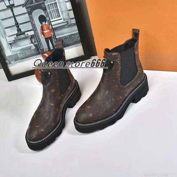 2023 luxury designer beaubourg ankle boots women shoes ladies girls silk cowhide leather high womens flat winter boot size 35 -42, Black
2023 luxury designer beaubourg ankle boots women shoes ladies girls silk cowhide leather high womens flat winter boot size 35 -42, Black