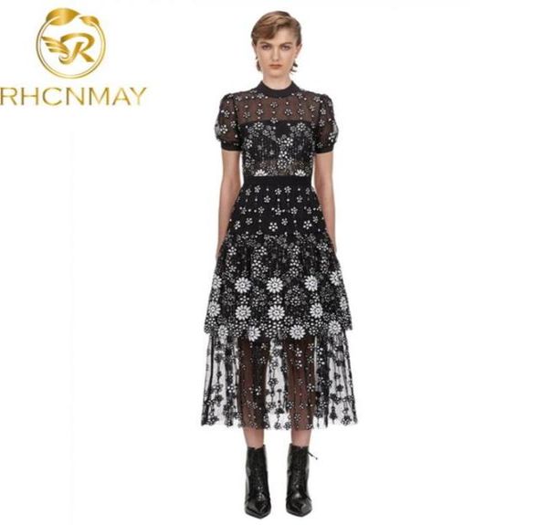 casual dresses self portrait vantage dress 2021 summer design black mesh embroidered flowers midi oneck short sleeve for women7715684, Black;gray
casual dresses self portrait vantage dress 2021 summer design black mesh embroidered flowers midi oneck short sleeve for women7715684, Black;gray