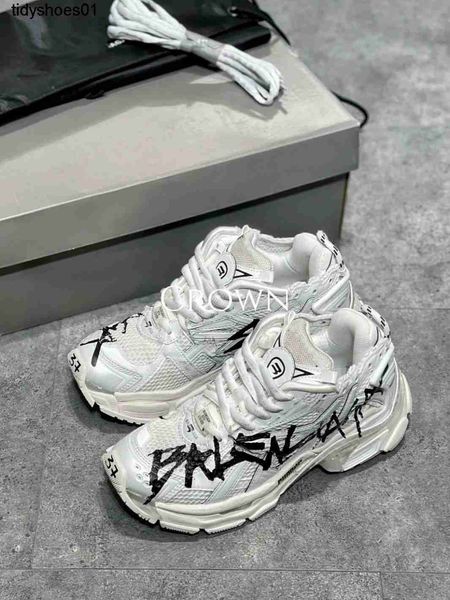 balenciga 7 .0 generation runner plate fashion casual worn out men's and women's sports shoes, Black
balenciga 7 .0 generation runner plate fashion casual worn out men's and women's sports shoes, Black
